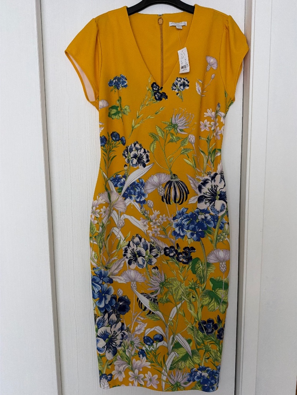 New York & Company Floral Print Dress 🌼💙💛